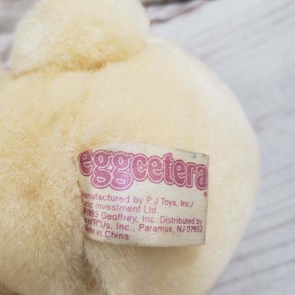 Eggcetera Pale Yellow Rabbit Floral Ears Bow Toys R Us Plush Stuffed Toy 5" 1993 - Picture 8 of 10